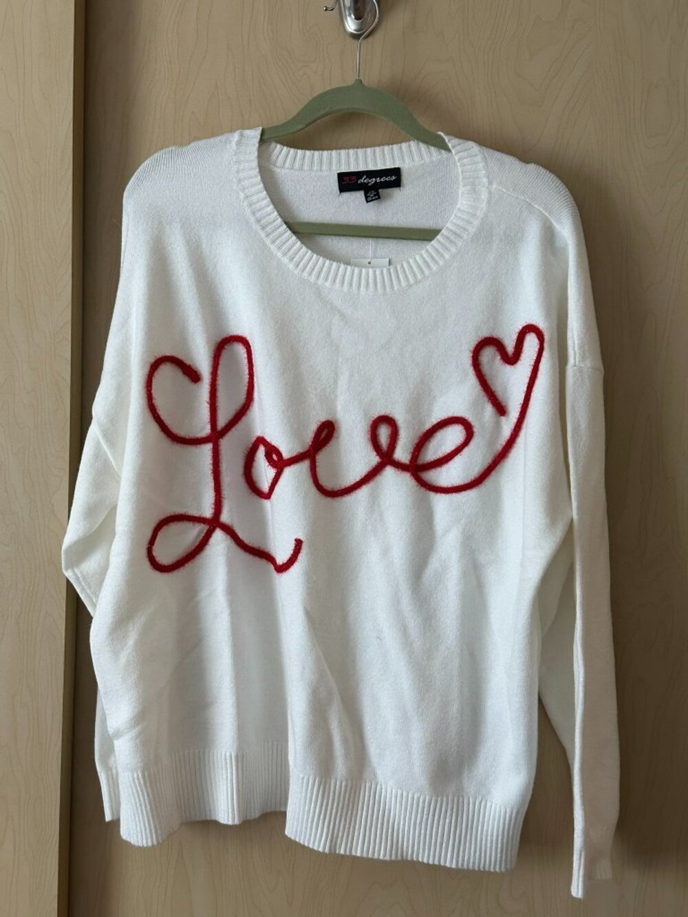 33 Degrees White Love Sweater Size 2X